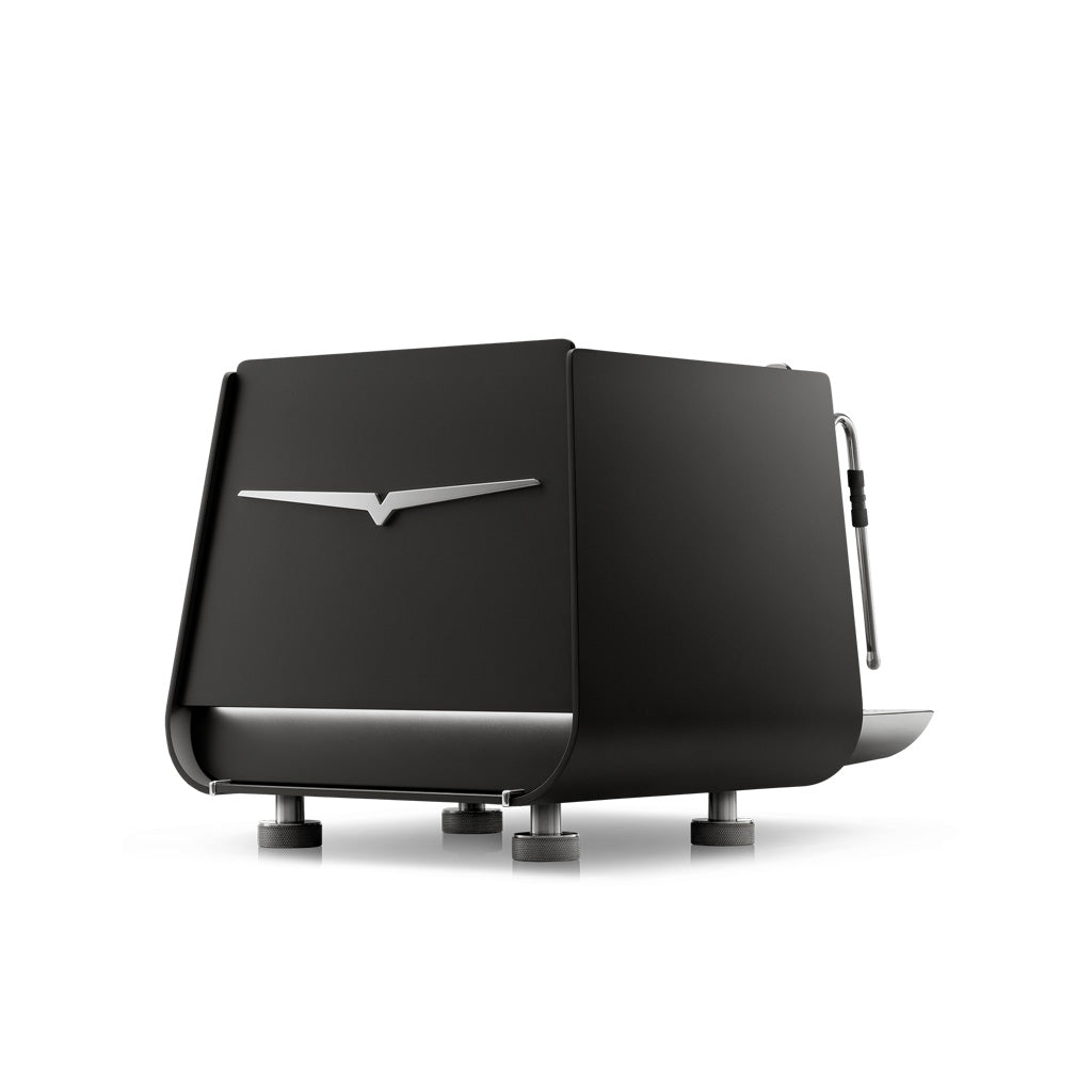 VAeagleonePRIMA_34retro_nero_accesa_b_white_background_rz.jpg